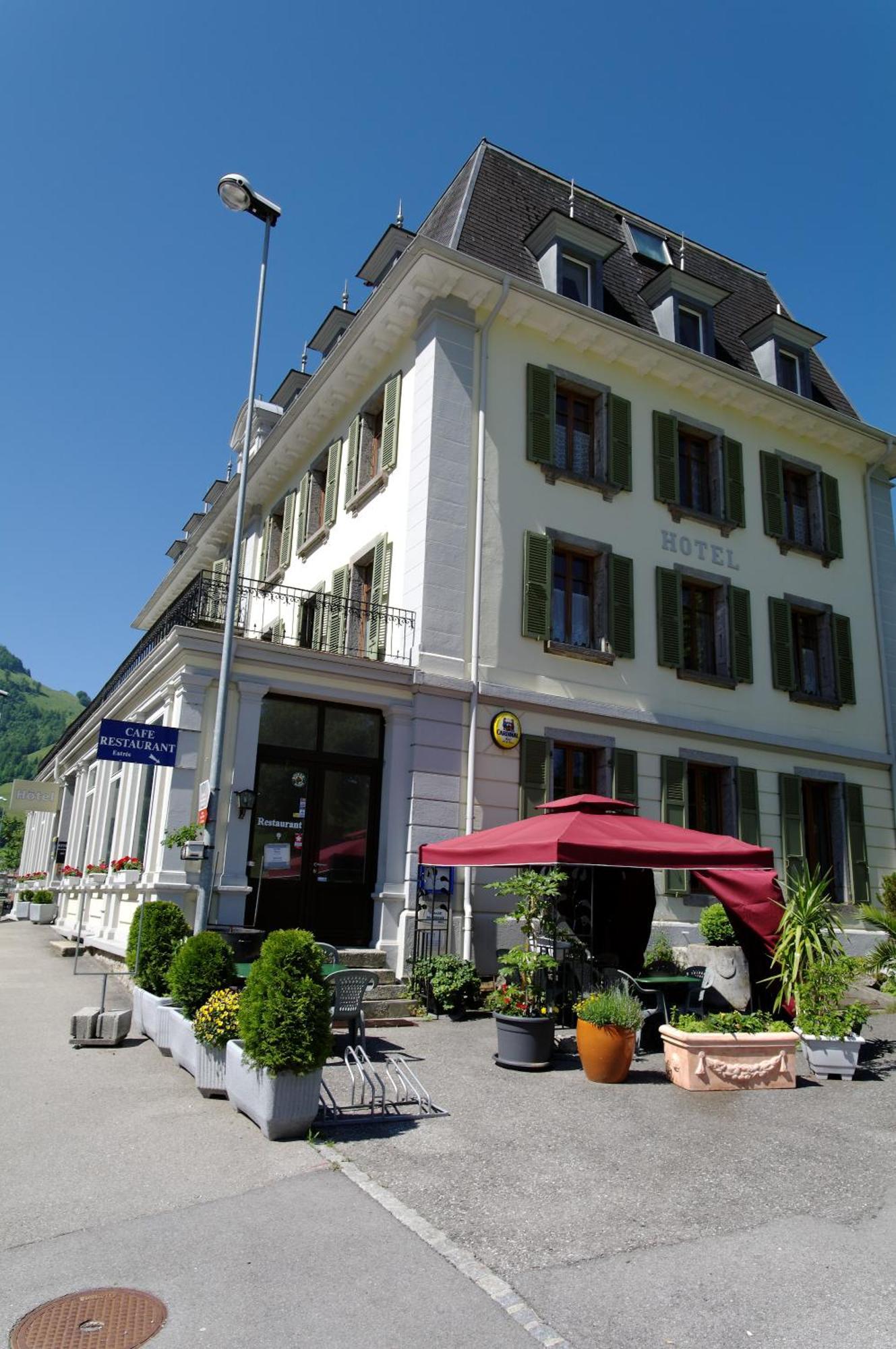 Maison d'hôtes Hôtel de la Gare Montbovon Exterior foto
